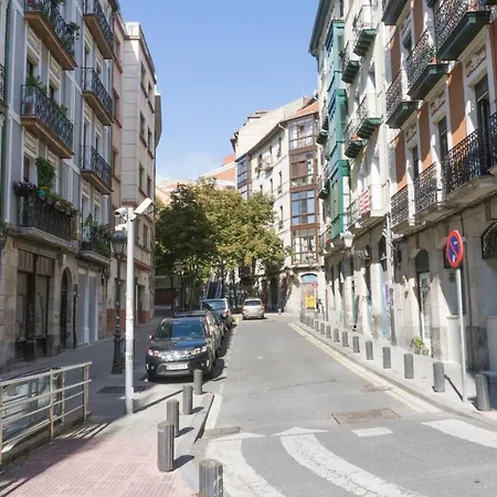 Apartamento Bonito Y Espacioso Piso En Bilbao. Centro Bilbao
