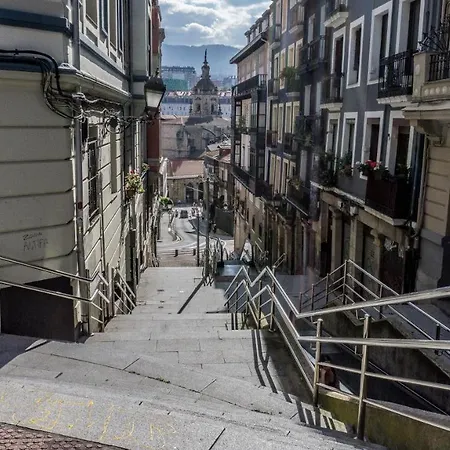 Bonito Y Espacioso Piso En Bilbao. Centro Apartman
