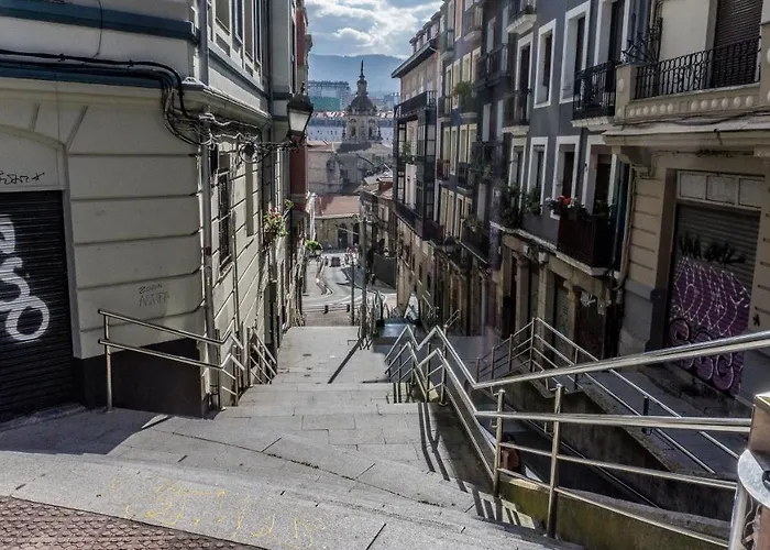 Bonito Y Espacioso Piso En Bilbao. Centro Апартаменты