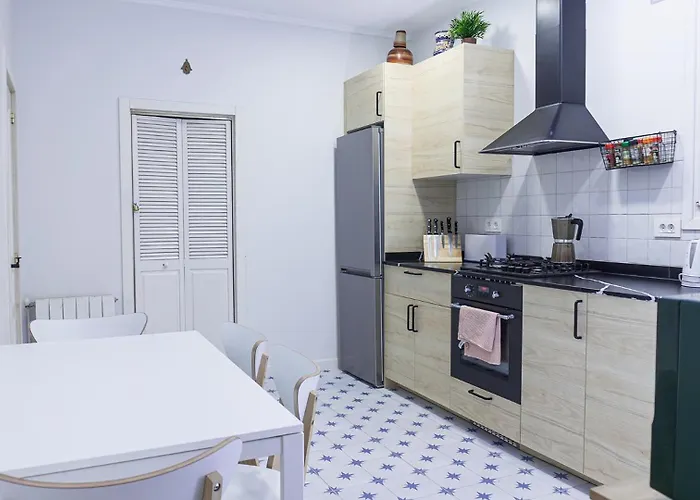 公寓 Bonito Y Espacioso Piso En Bilbao. Centro *