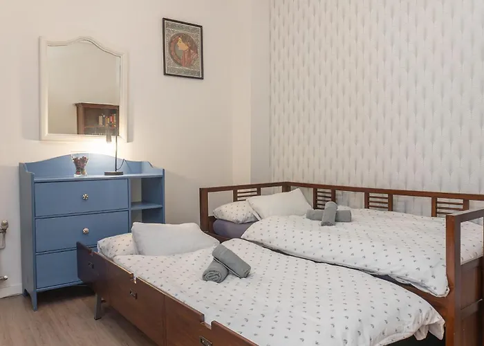 Bonito Y Espacioso Piso En Bilbao. Centro * Бильбао