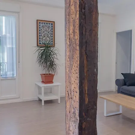 Bonito Y Espacioso Piso En Bilbao. Centro Apartment